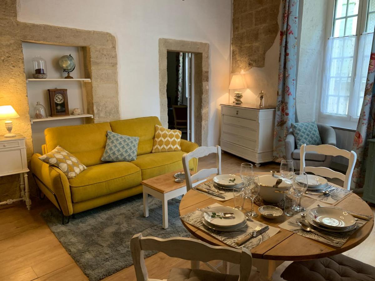 Appartement De Charme Dans Le Coeur Historique D'Юзес Экстерьер фото